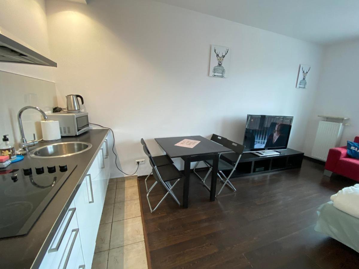 Apartament Przy Klifie Apartamento Varsóvia Exterior foto
